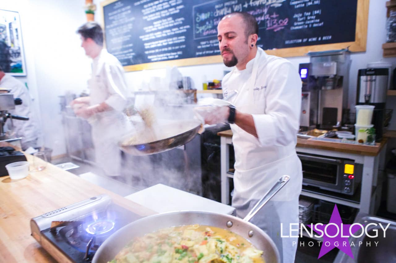 LENSOLOGY.NET - Michael Schwartz Tasting Table event for Mastercard, Miami, FL.
All images are copyright of Lensology.net
Email: info@lensology.net
www.lensology.net