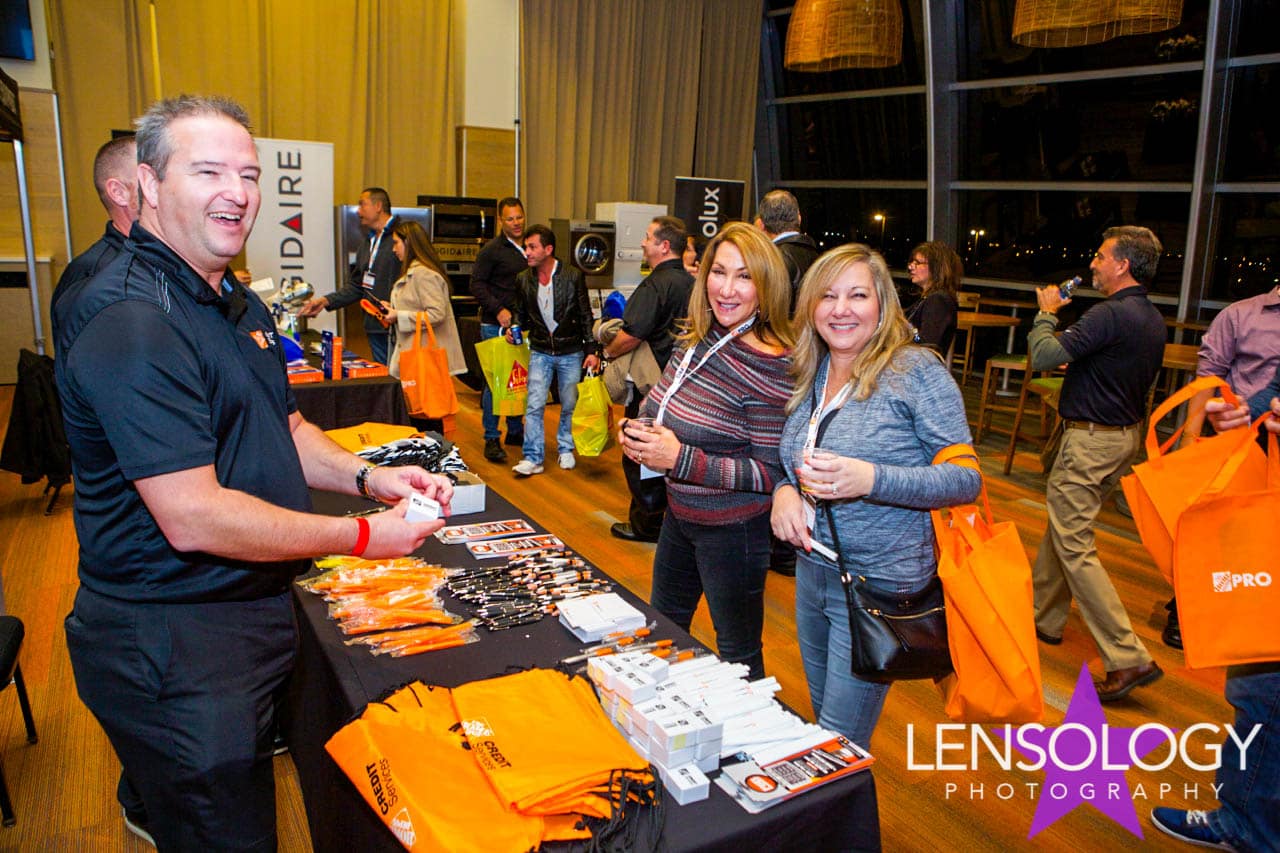 LENSOLOGY.NET - Home Depot Pro Event, Miami, FL.
All images are copyright of Lensology.net
Email: info@lensology.net
www.lensology.net