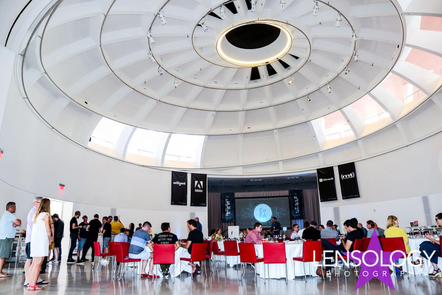 LENSOLOGY.NET - SoDA The Digital Society conference day two, Miami, FL.
All images are copyright of Lensology.net
Email: info@lensology.net
www.lensology.net