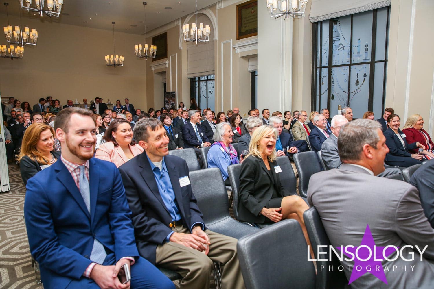 LENSOLOGY.NET - UNH Alumni Reception, Washington DC.
All images are copyright of Lensology.net
Email: info@lensology.net
www.lensology.net