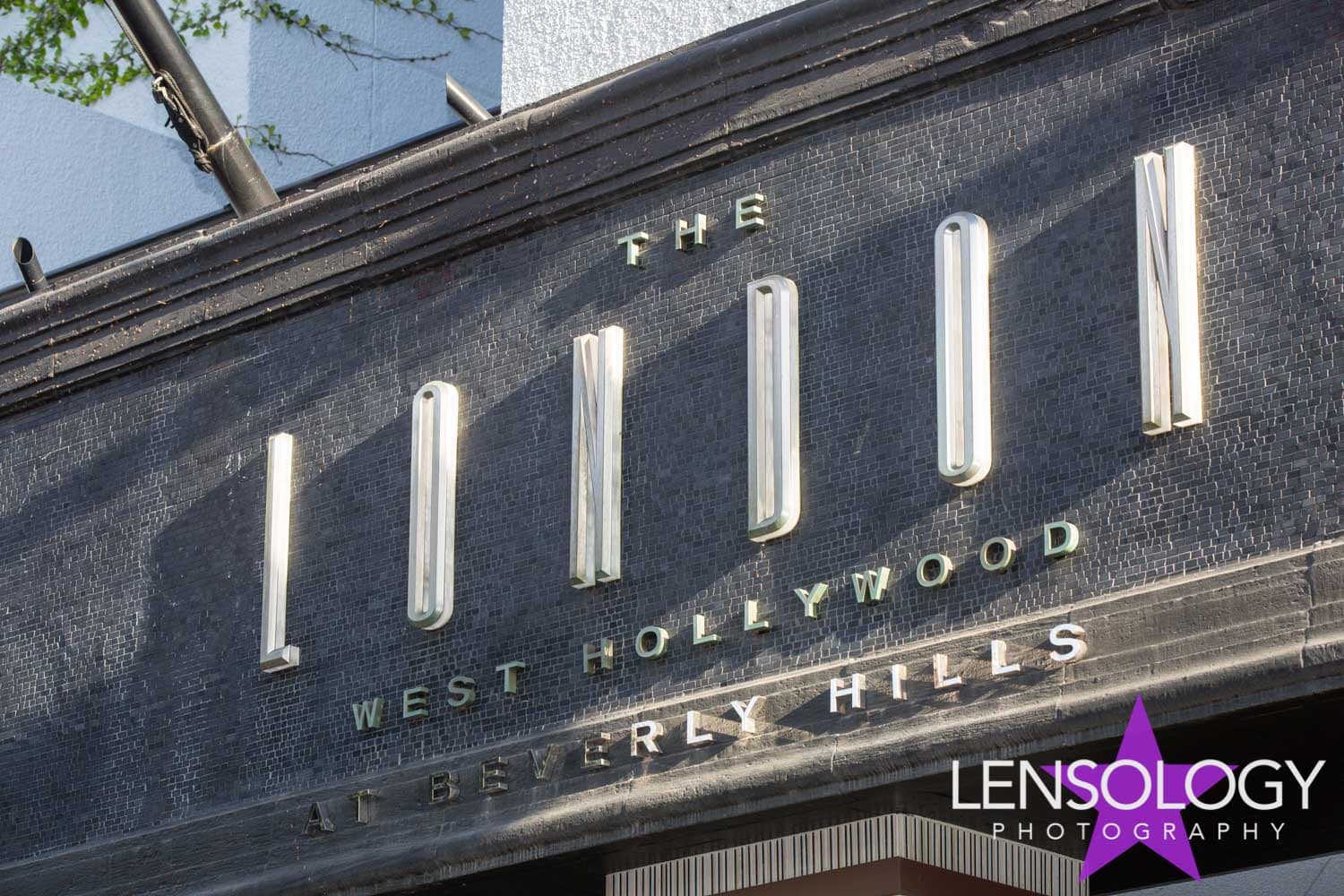 LENSOLOGY.NET - SACEM hosts a presentation and cocktail hour at The London Hotel, West Hollywood, CA.
All images are copyright of Lensology.net
Email: info@lensology.net
www.lensology.net