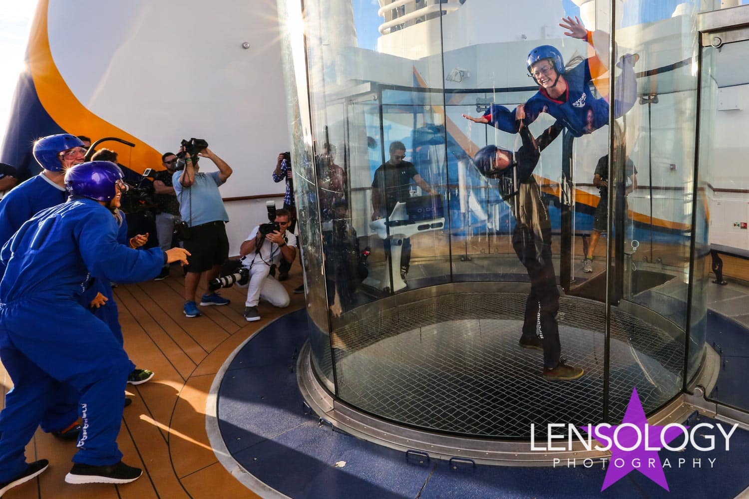 LENSOLOGY.NET - Ripcord iFly photocall with Dancing With The Stars cast members aboard Royal Caribbeans Anthem Of The Seas, New Jersey.
All images are copyright of Lensology.net
Email: info@lensology.net
www.lensology.net