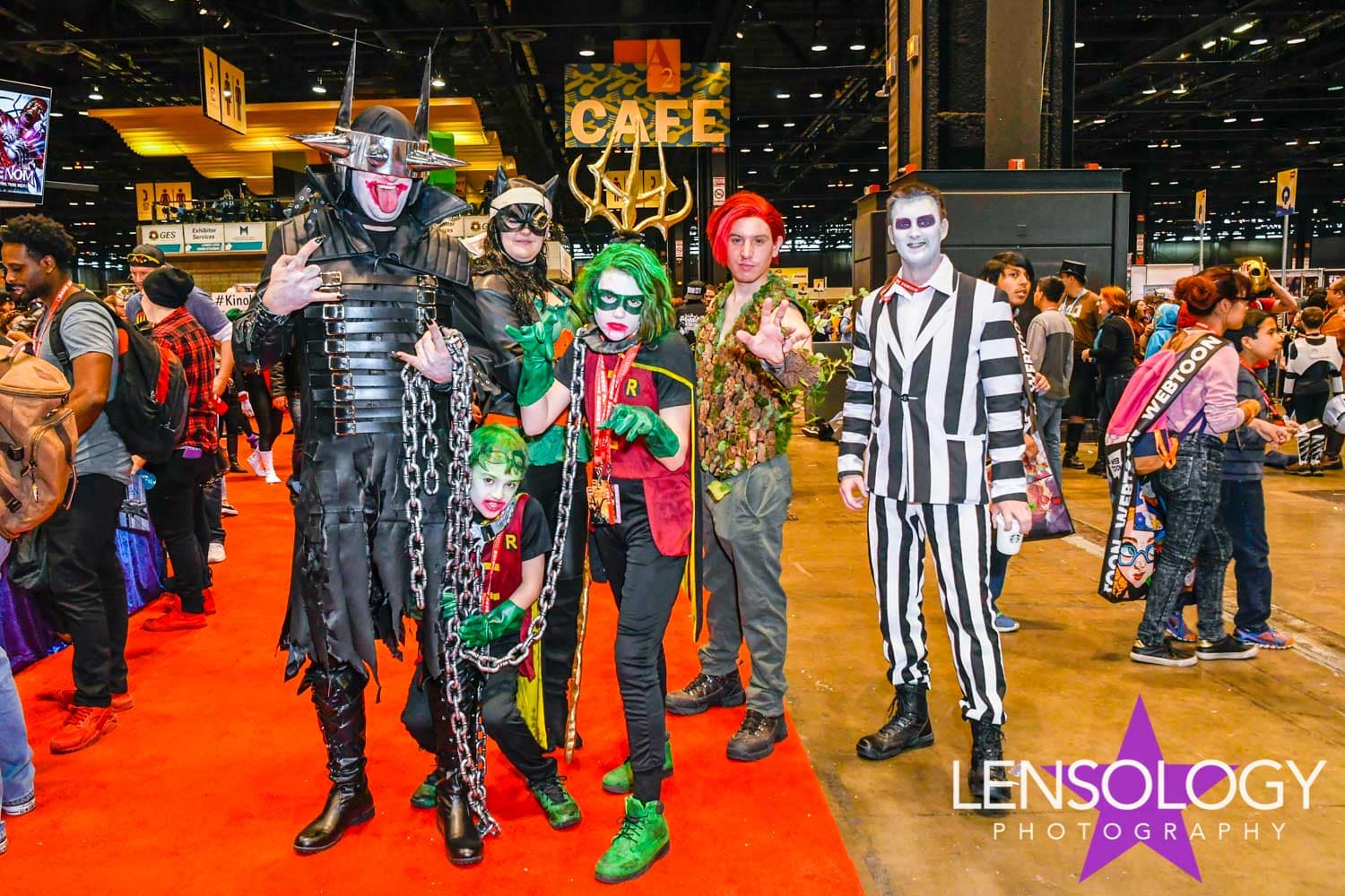 LENSOLOGY.NET - Webtoons stand at Comicon Day Two, Chicago, IL.
All images are copyright of Lensology.net
Email: info@lensology.net
www.lensology.net