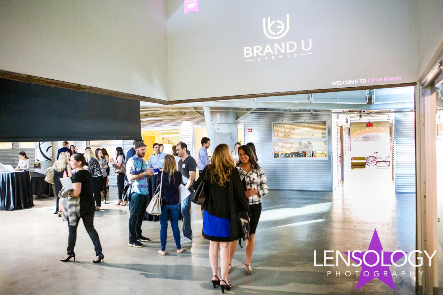 LENSOLOGY.NET - Crispin Porter & Bogusky conference, Coconut Grove, Miami, FL.
All images are copyright of Lensology.net
Email: info@lensology.net
www.lensology.net