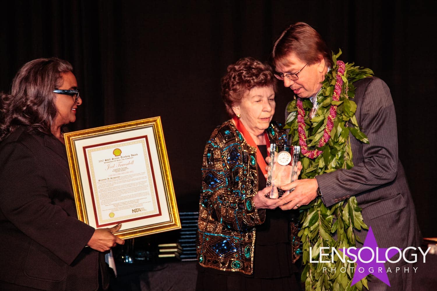 LENSOLOGY.NET - NSTA Teachers Awards, LA, CA.
All images are copyright of Lensology.net
Email: info@lensology.net
www.lensology.net