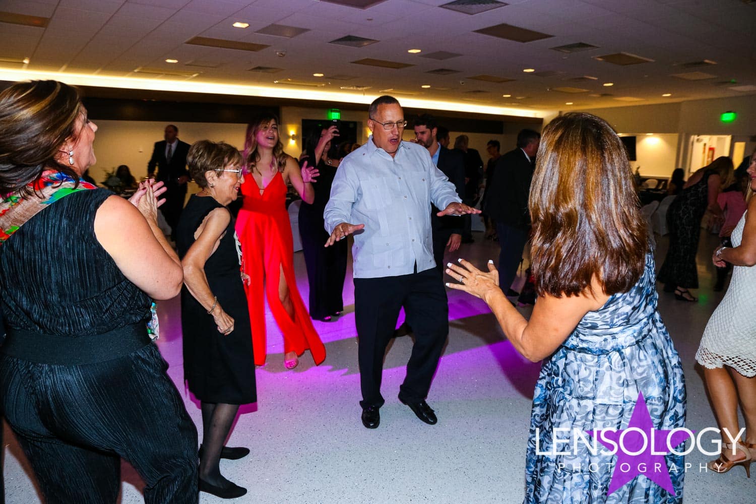 LENSOLOGY.NET - Police Benevolent Association retirement party, Miami, FL.
All images are copyright of Lensology.net
Email: info@lensology.net
www.lensology.net