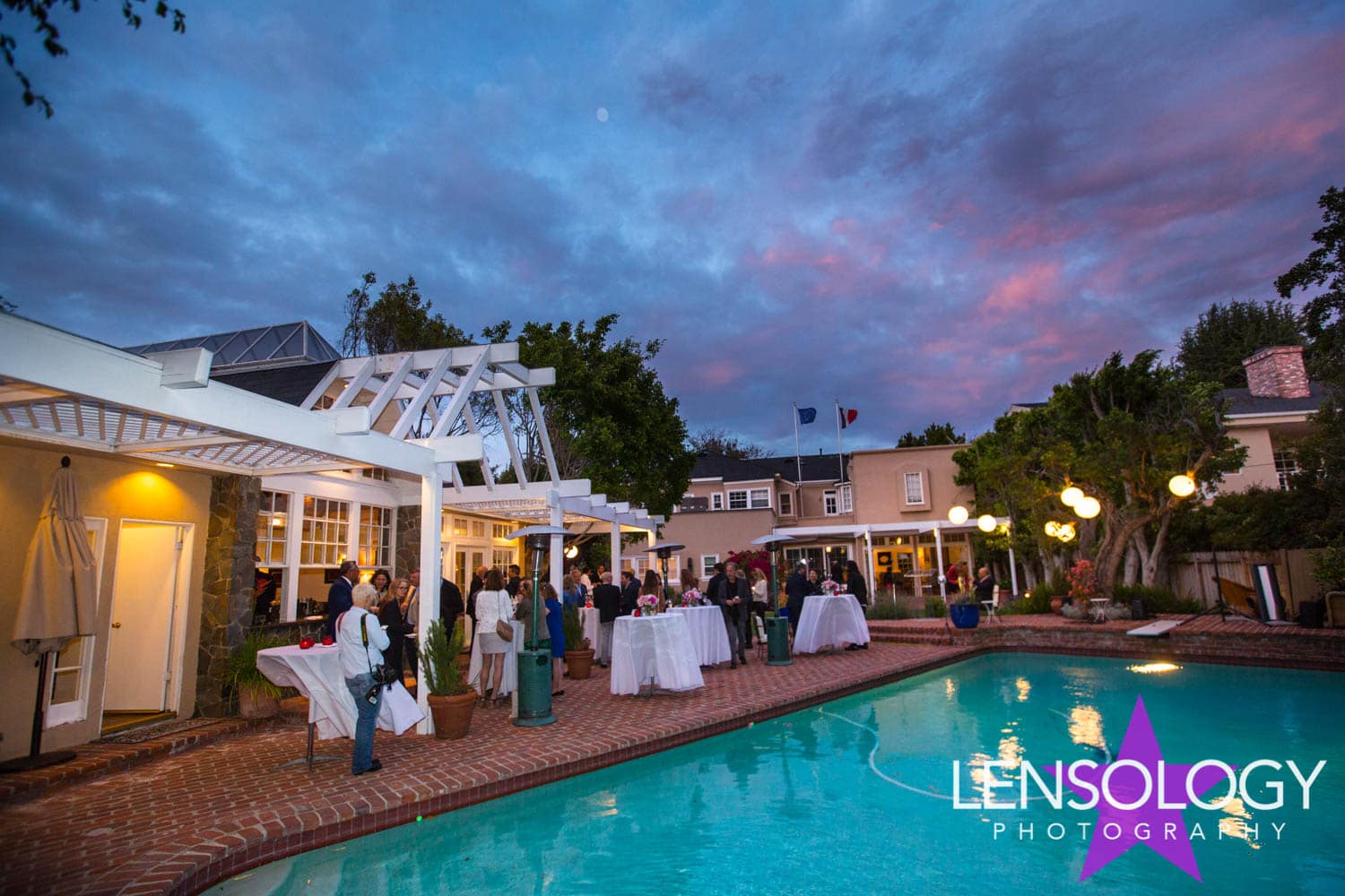 LENSOLOGY.NET - SACEM and The French Consul honors music veteran Quincy Jones with an award at the Résidence de France in Beverly Hills, CA.
All images are copyright of Lensology.net
Email: info@lensology.net
www.lensology.net