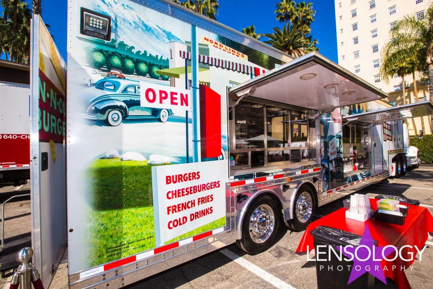 LENSOLOGY.NET - Roosevelt hotel Hollywopod staff party, LA, CA.
All images are copyright of Lensology.net
Email: info@lensology.net
www.lensology.net