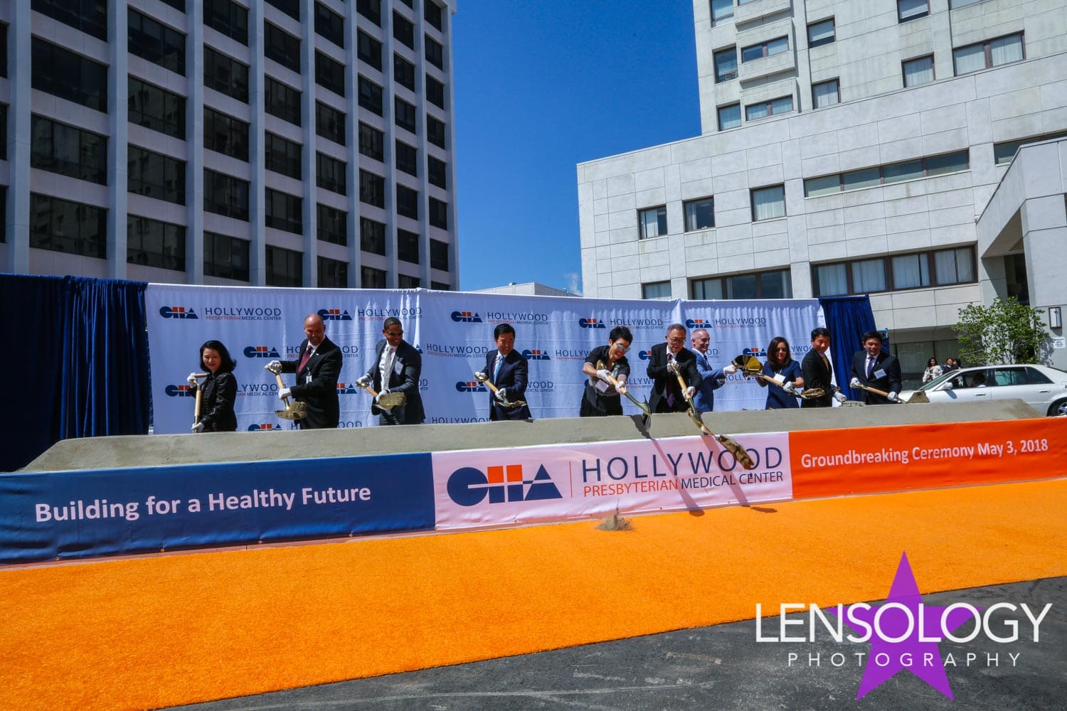 LENSOLOGY.NET - Ground breaking ceremony for new tower at the Hollywood Presbyterian Medical Center, LA, CA.
All images are copyright of Lensology.net
Email: info@lensology.net
www.lensology.net