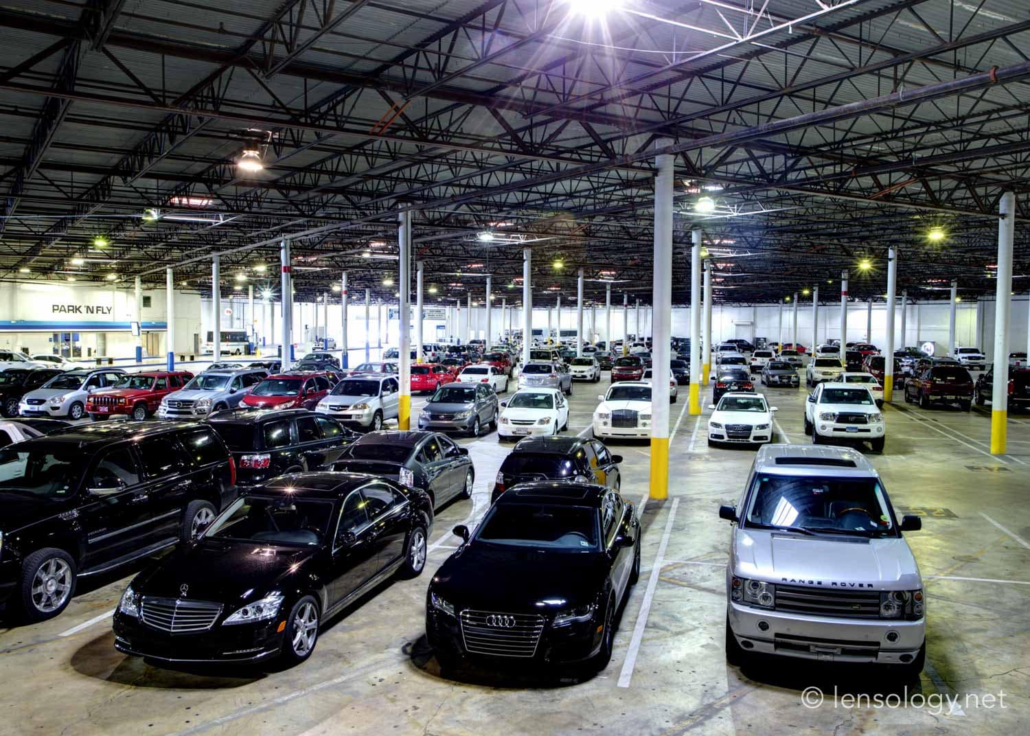 LENSOLOGY.NET - Commercial shoot for Park 'N Fly airport car parks, Miami, FL.
All images are copyright of Lensology.net
Email: info@lensology.net
www.lensology.net