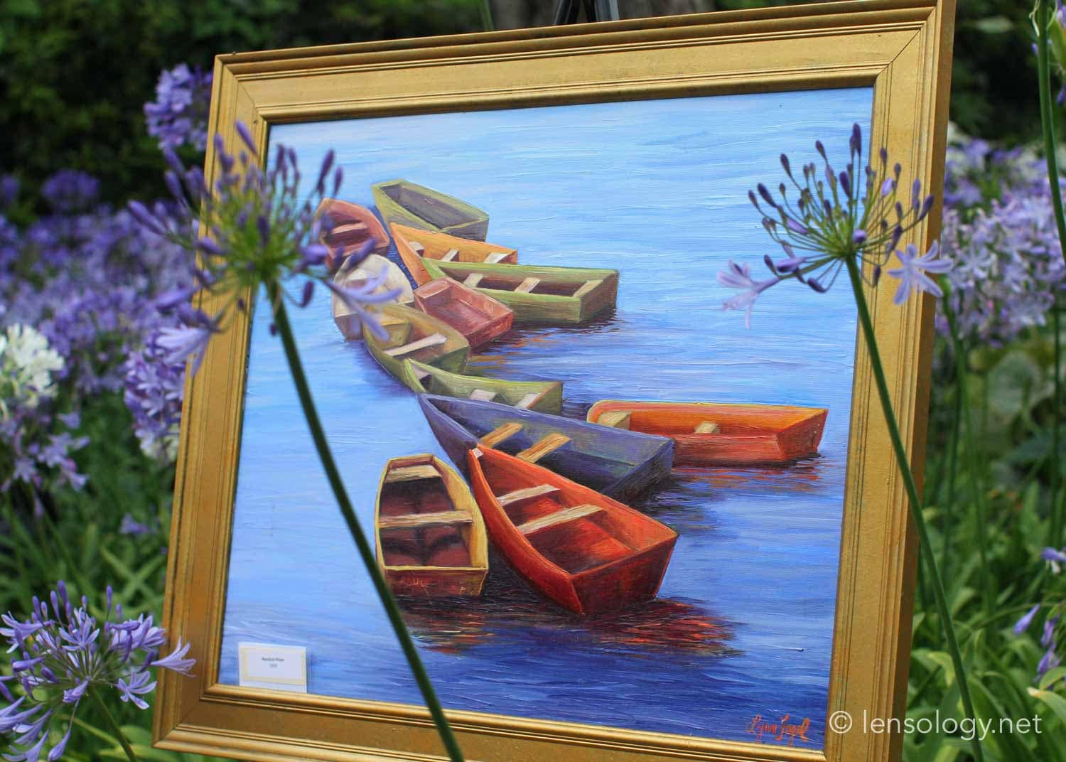 LENSOLOGY.NET - Infinitum Designs product shots at the Old Mission Alternative Art Show, Santa Barbara, CA.
All images are copyright of Lensology.net
Email: info@lensology.net
www.lensology.net