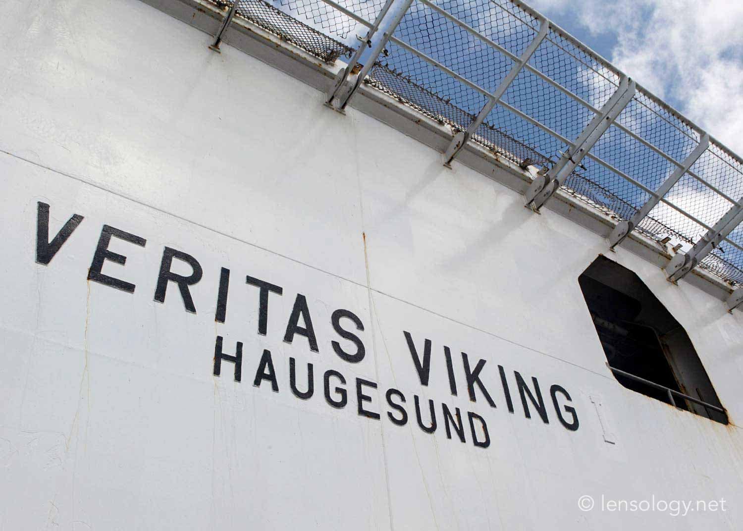 LENSOLOGY.NET - Commercial shoot for petroleum company seismic survey vessel, Ft Lauderdale, FL.
All images are copyright of Lensology.net
Email: info@lensology.net
www.lensology.net