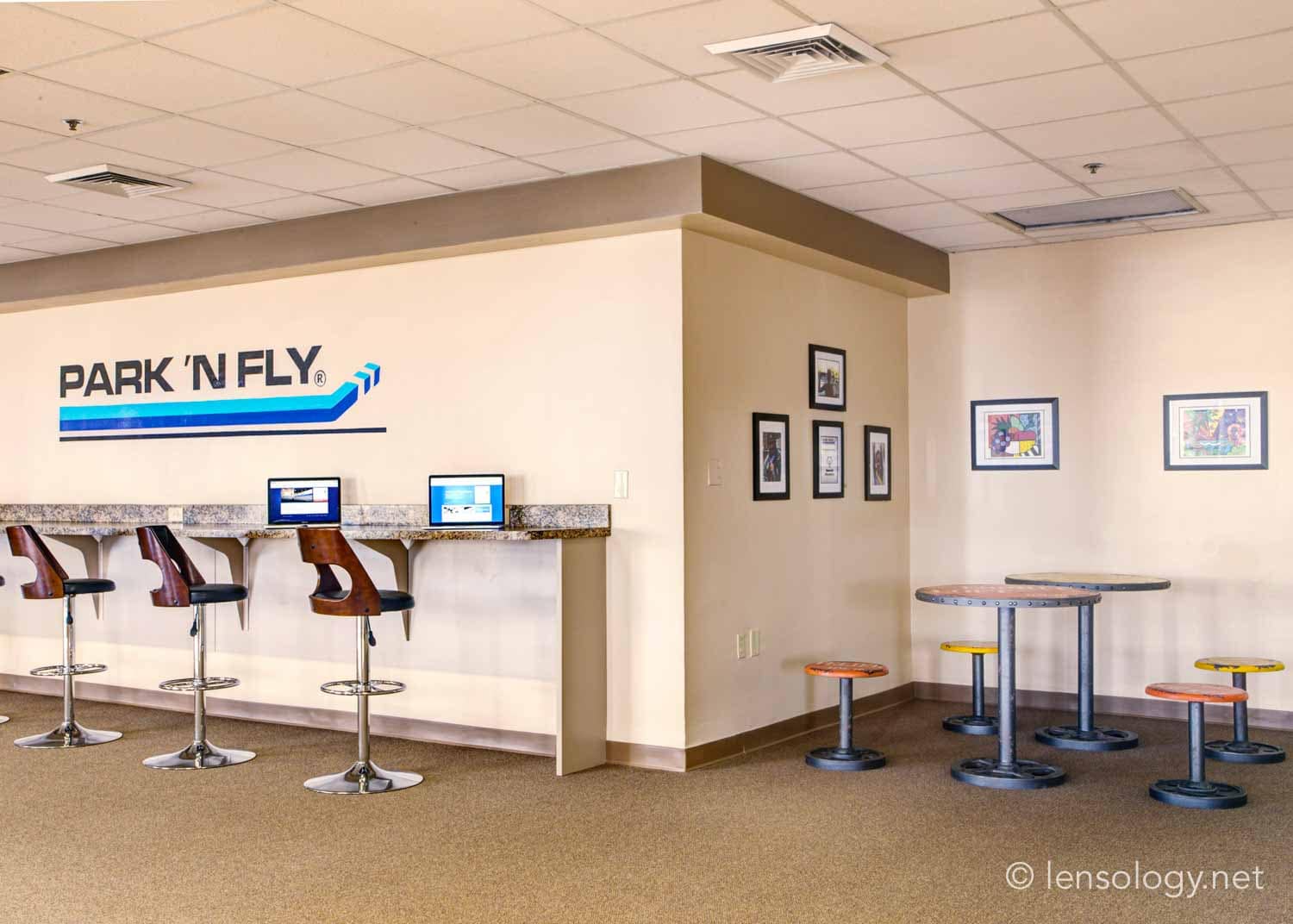 LENSOLOGY.NET - Commercial shoot for Park 'N Fly airport car parks, Miami, FL.
All images are copyright of Lensology.net
Email: info@lensology.net
www.lensology.net