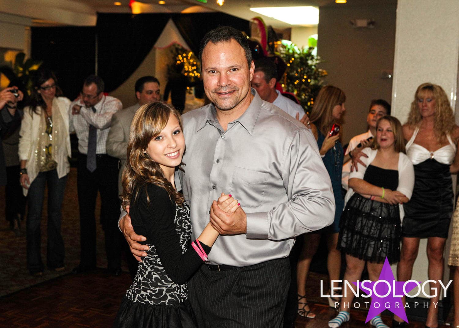 LENSOLOGY.NET - Kaylie R bat mitzvah, Ft Lauderdale, FL.
All images are copyright of Lensology.net
Email: info@lensology.net
www.lensology.net