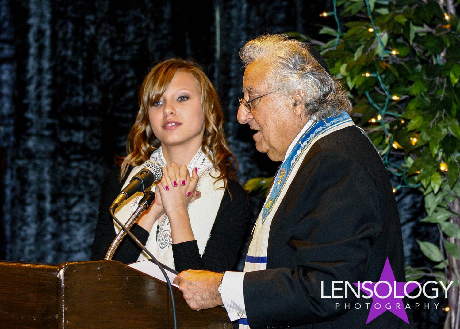 LENSOLOGY.NET - Kaylie R bat mitzvah, Ft Lauderdale, FL.
All images are copyright of Lensology.net
Email: info@lensology.net
www.lensology.net