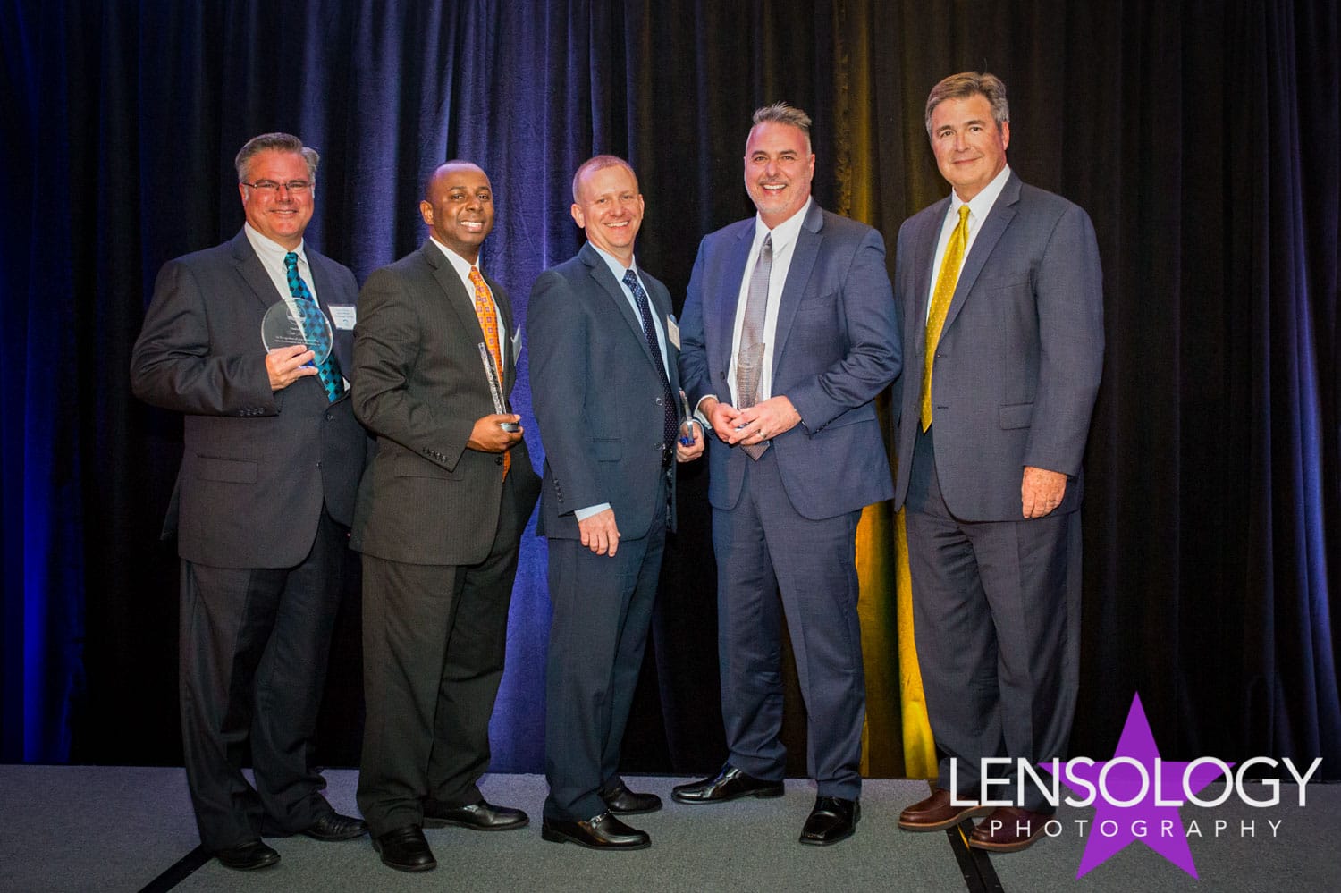 LENSOLOGY.NET - IMARC awards night, San Diego, CA.
All images are copyright of Lensology.net
Email: info@lensology.net
www.lensology.net