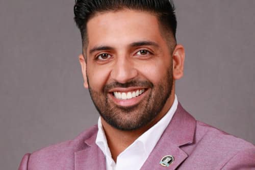Headshot image